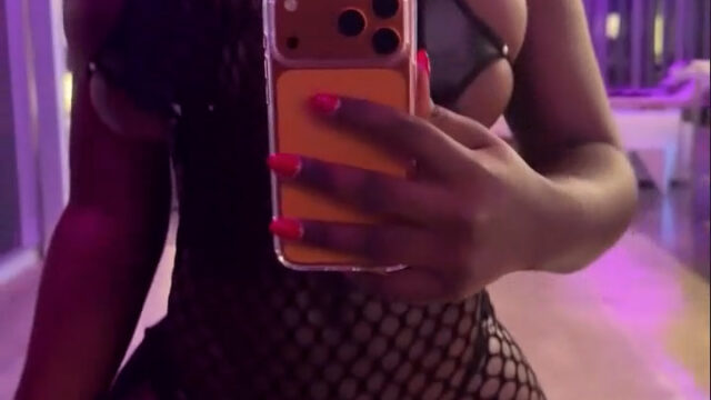 Bimbonique Slutty Cam girl – Onlyfans video Hot